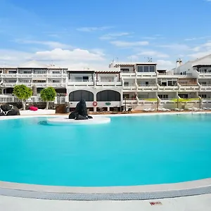 https://casa-las-costa-teguise.in-canary-islands.com